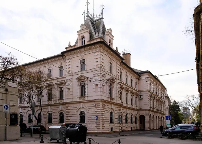 Tisza Hotel